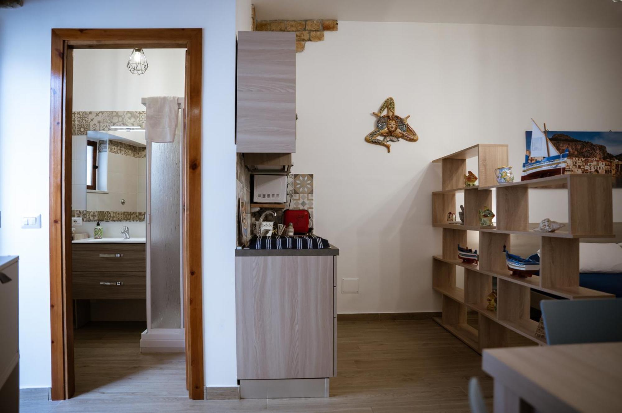 Cortilia Holiday House 切法卢 外观 照片